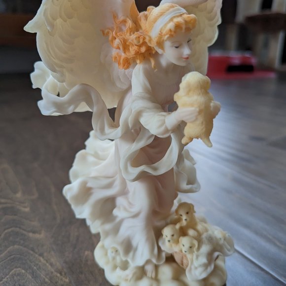 Seraphim Angel - Picture 5 of 7